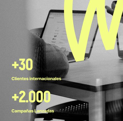imagen Formulario: +30 clientes internacionales, +2000 campañas lanzadas.